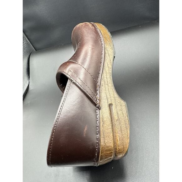 Dansko Professional Women's Brown Leather Clogs Nursing Comfort Shoes - Picture 4 of 6
